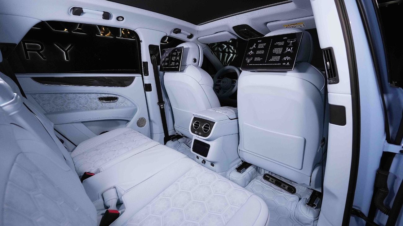 Bentley Bentayga S | LIMITED OFFER | ONYX CONCEPT | 1 OF 5 | LIMITED-EDITION | 3-YEAR WARRANTY AND SERVICE