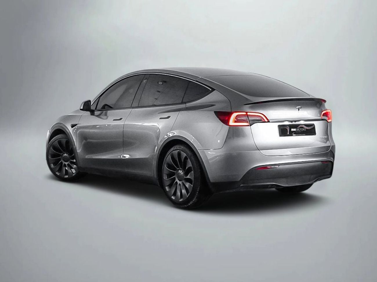 تسلا موديل Y Performance (AWD)