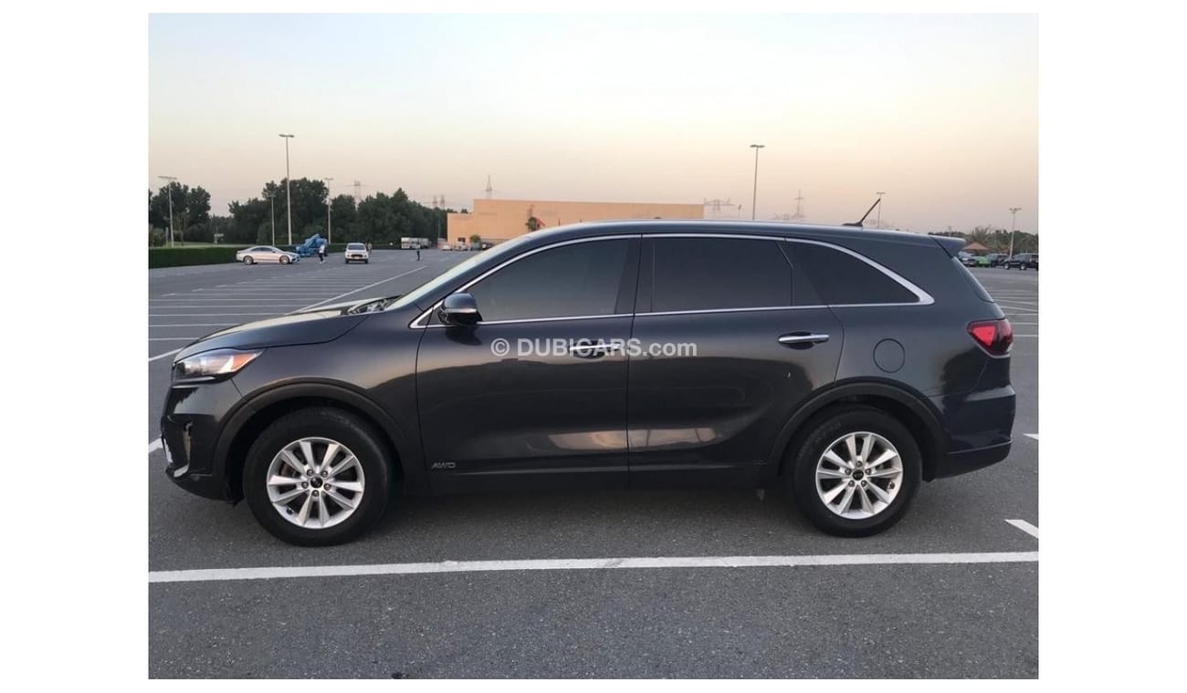 Kia Sorento LX 2.4L V4