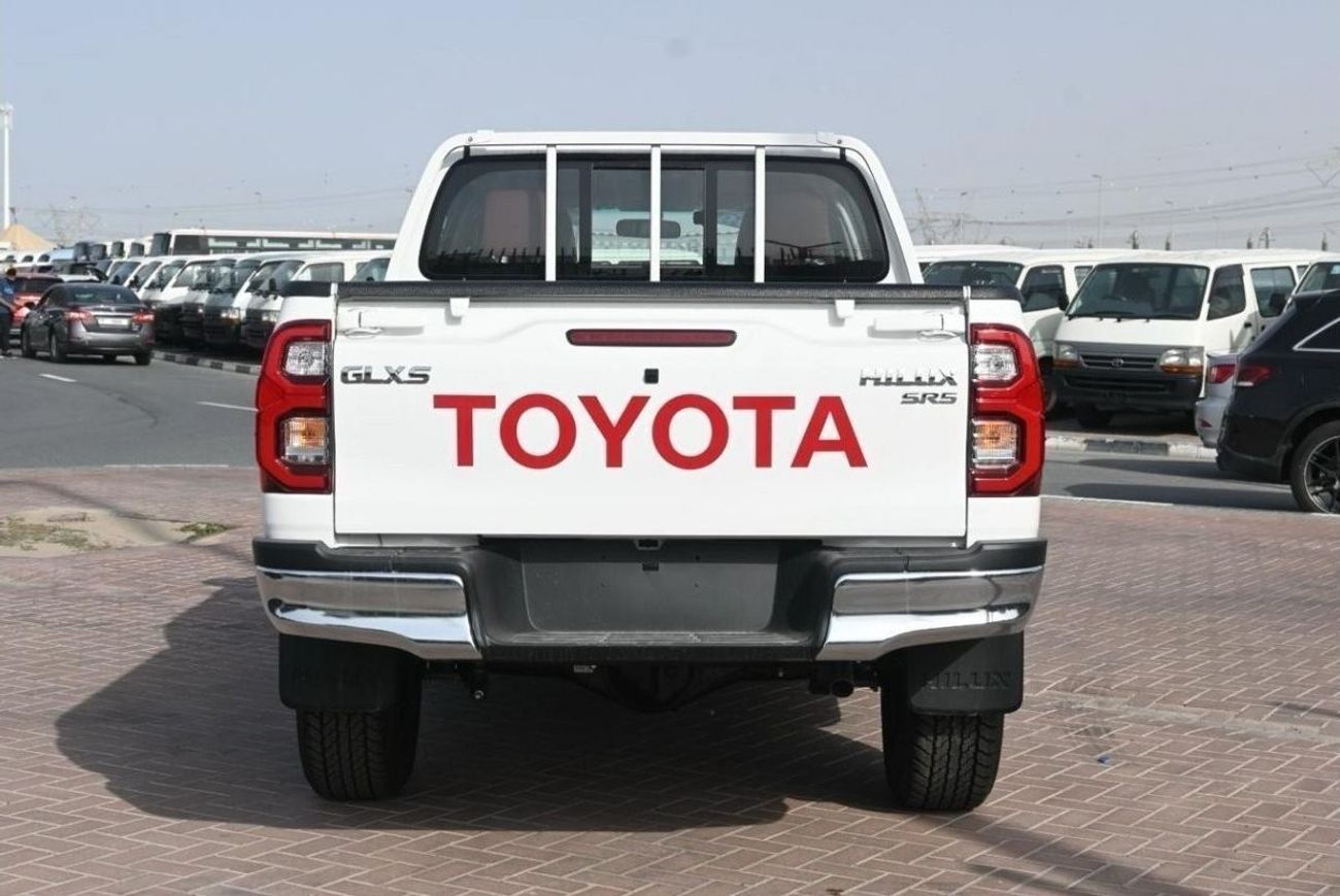 تويوتا هيلوكس TOYOTA HILUX 2.7L PETORL AMNUAL TRANSMISSION