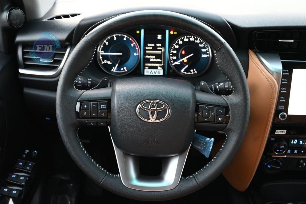 تويوتا فورتونر 2.8L 4WD