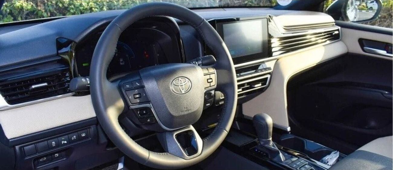 Toyota Camry 2.5L HYBRID HEV E-PLUS 2025