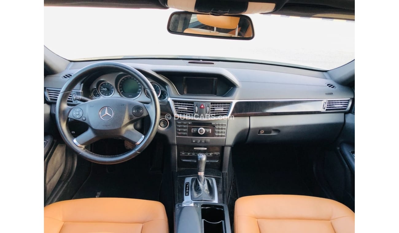 Mercedes-Benz E 250 Model 2011 GCC CAR PERFECT CONDITION INSIDE AND OUTSIDE FULL OPTION PANORAMIC ROOF LEATHER SEATS