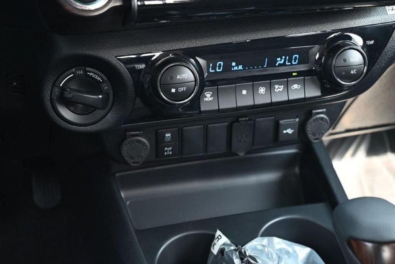 Toyota Hilux 2025 TOYOTA HILUX DOUBLE CAB PICKUP VX V6 4.0L PETROL 4WD AT