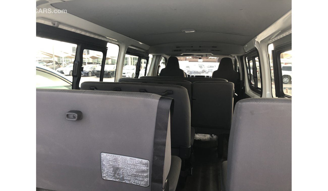 تويوتا هاياس Toyota Hiace Bus 13 str,model:2016. Excellent condition