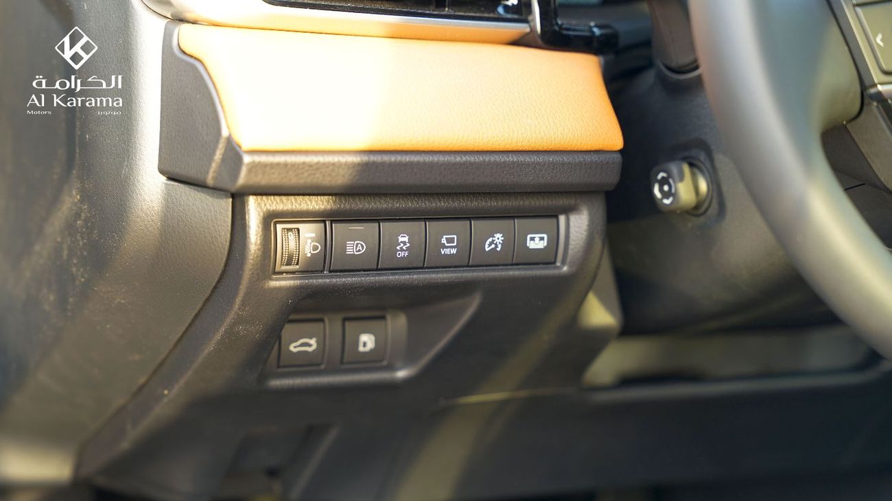 Toyota Camry Lumiere 2.5L Hybrid - Radar - JBL Sound - 360 Camera -  Touch Control Rear Seats