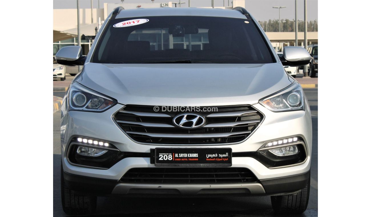 Hyundai Santa Fe Hyundai Santa Fe 2017 imported papers from Korea customs in excellent condition