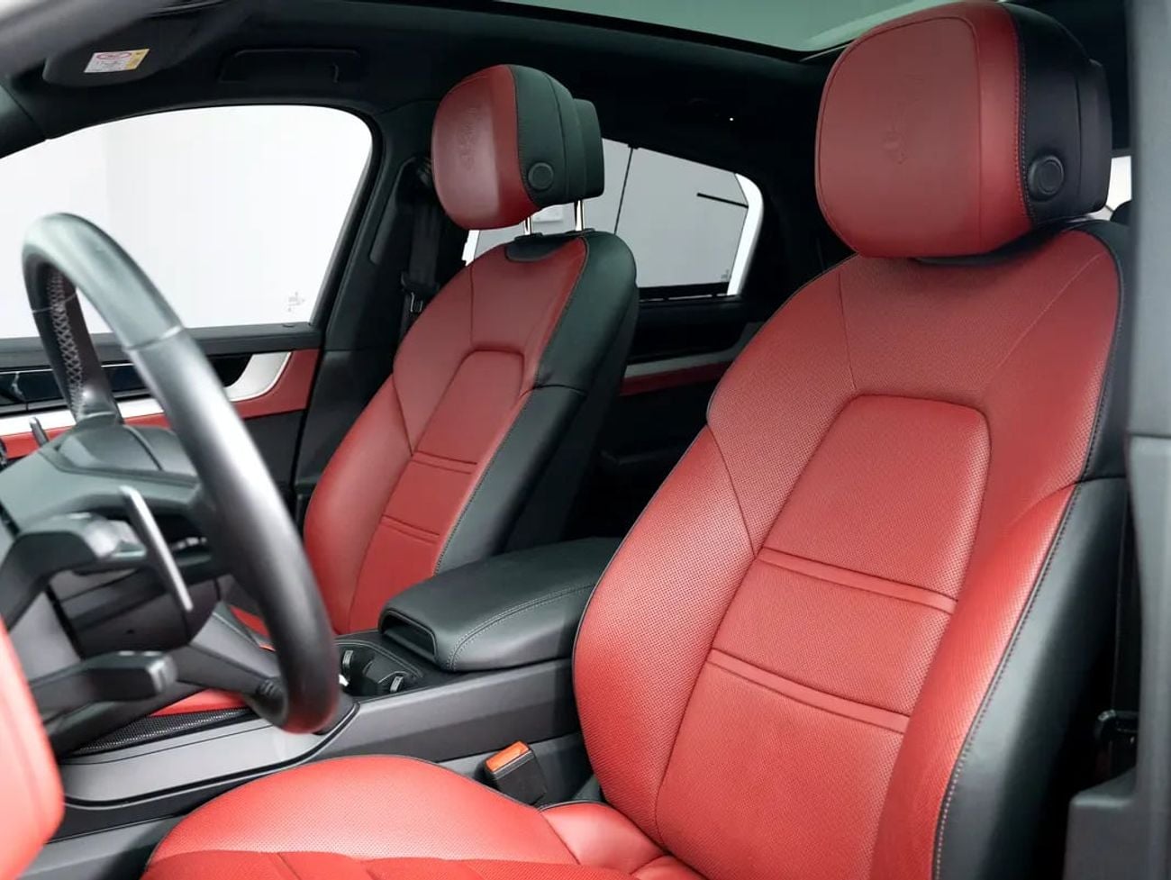 بورش كايان STD Coupe GCC specs | Low Mileage | Clean Condition