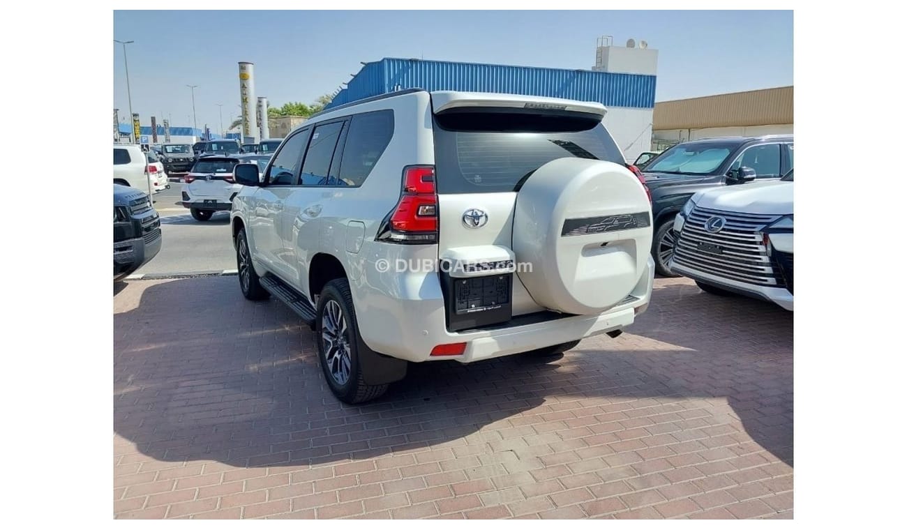 Toyota Prado TOYOTA LANDCRUISER PRADO GXR V6 WARRANTY ALFUTTAIM 3 YEARS