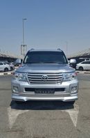Toyota Land Cruiser VXR TOYOTA LANDCRUSIER VXR 5.7 L 2014 GCC TOYOTA LANDCRUSIER VXR 5.7 L  MODEL 2014  GCC SPECS  FULL OPTI