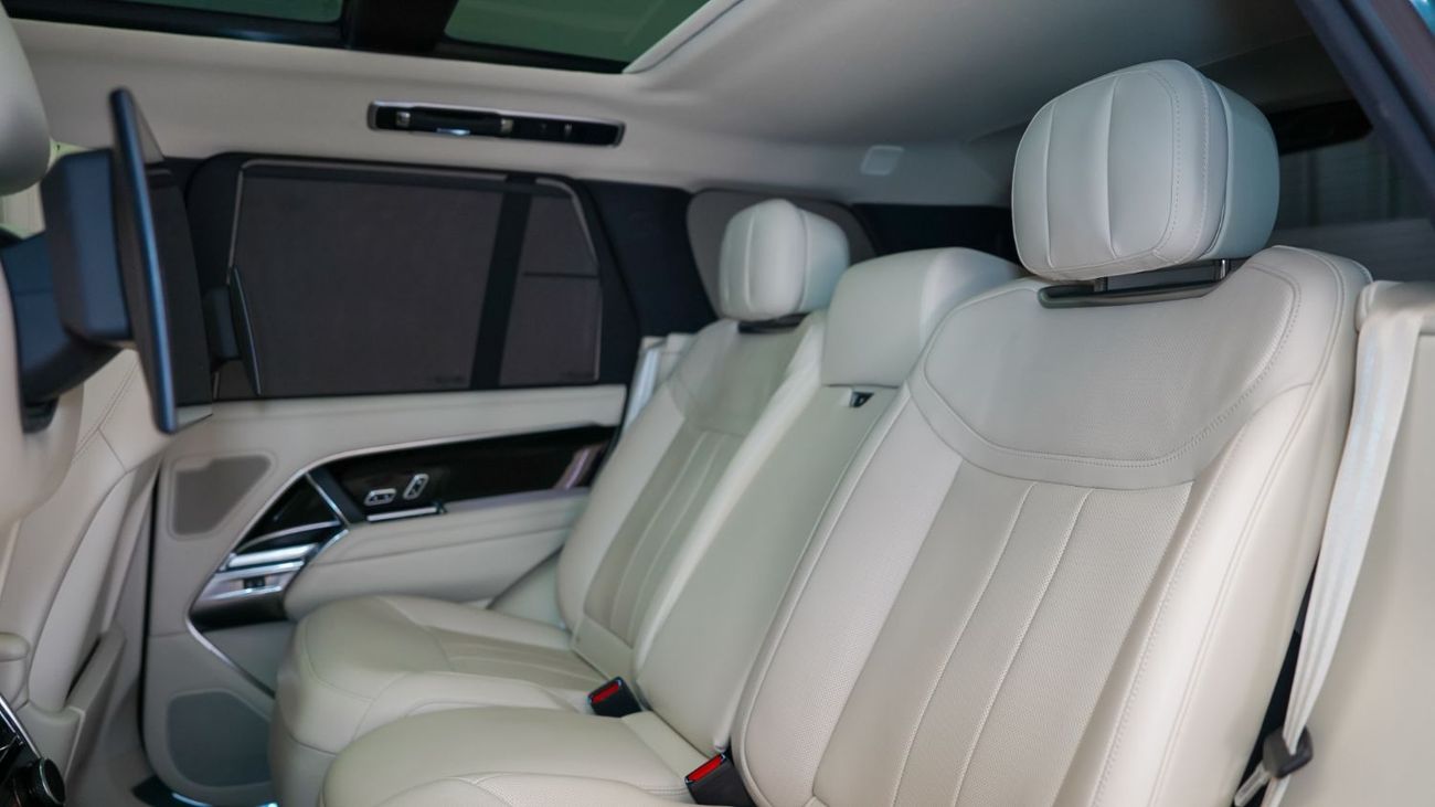 Land Rover Range Rover AUTOBIOGRAPHY UAE's Very Best Example | AED 8,597 Per Month
