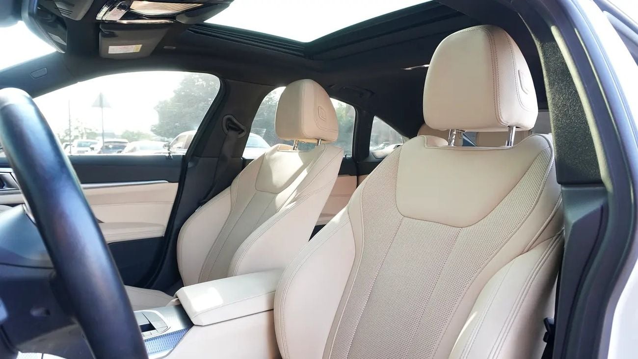 BMW i4 eDrive 35 | Full Electric | GCC Specs | Very Low Mileage