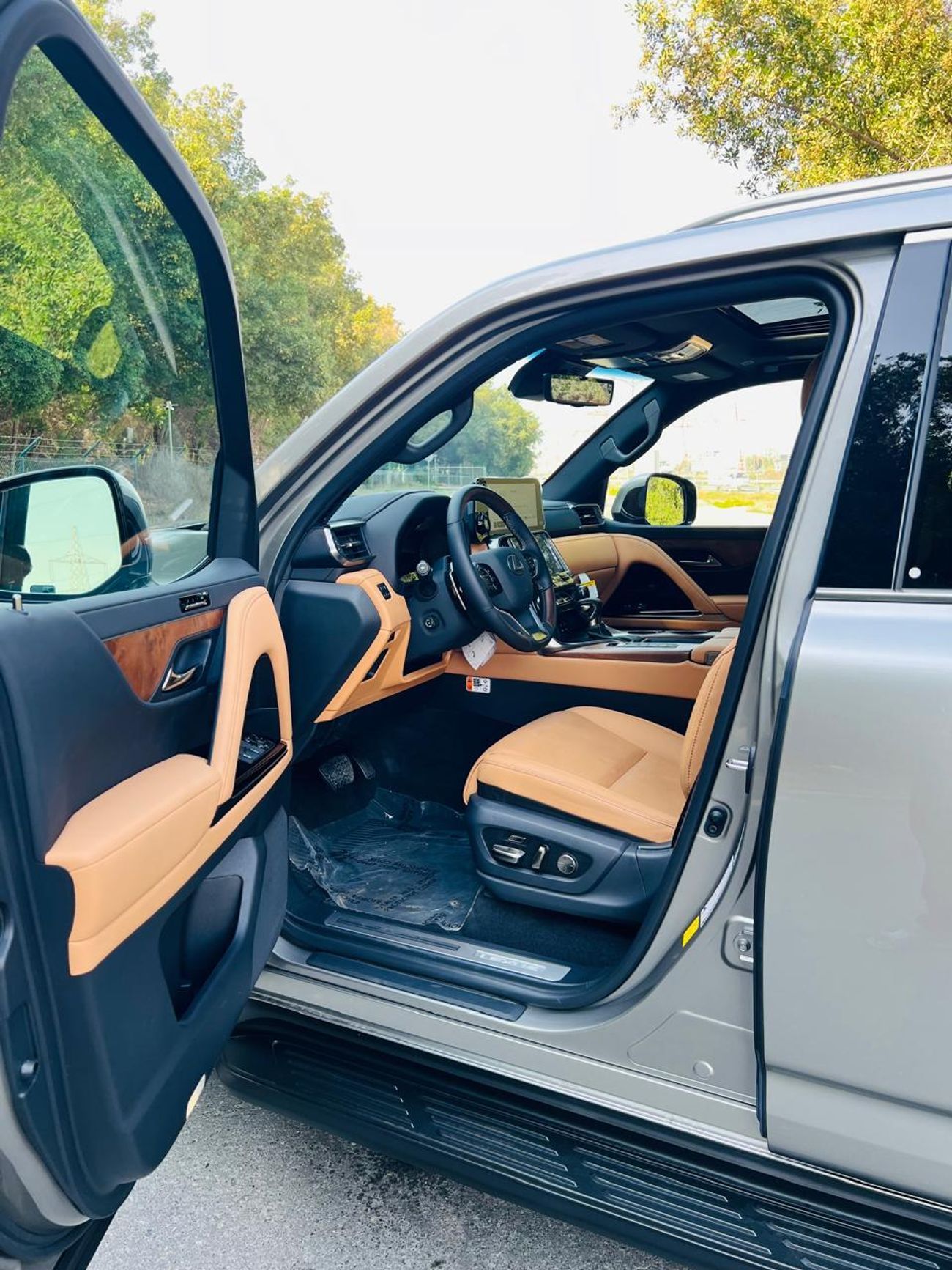 لكزس LX 600 Signature 3.5L