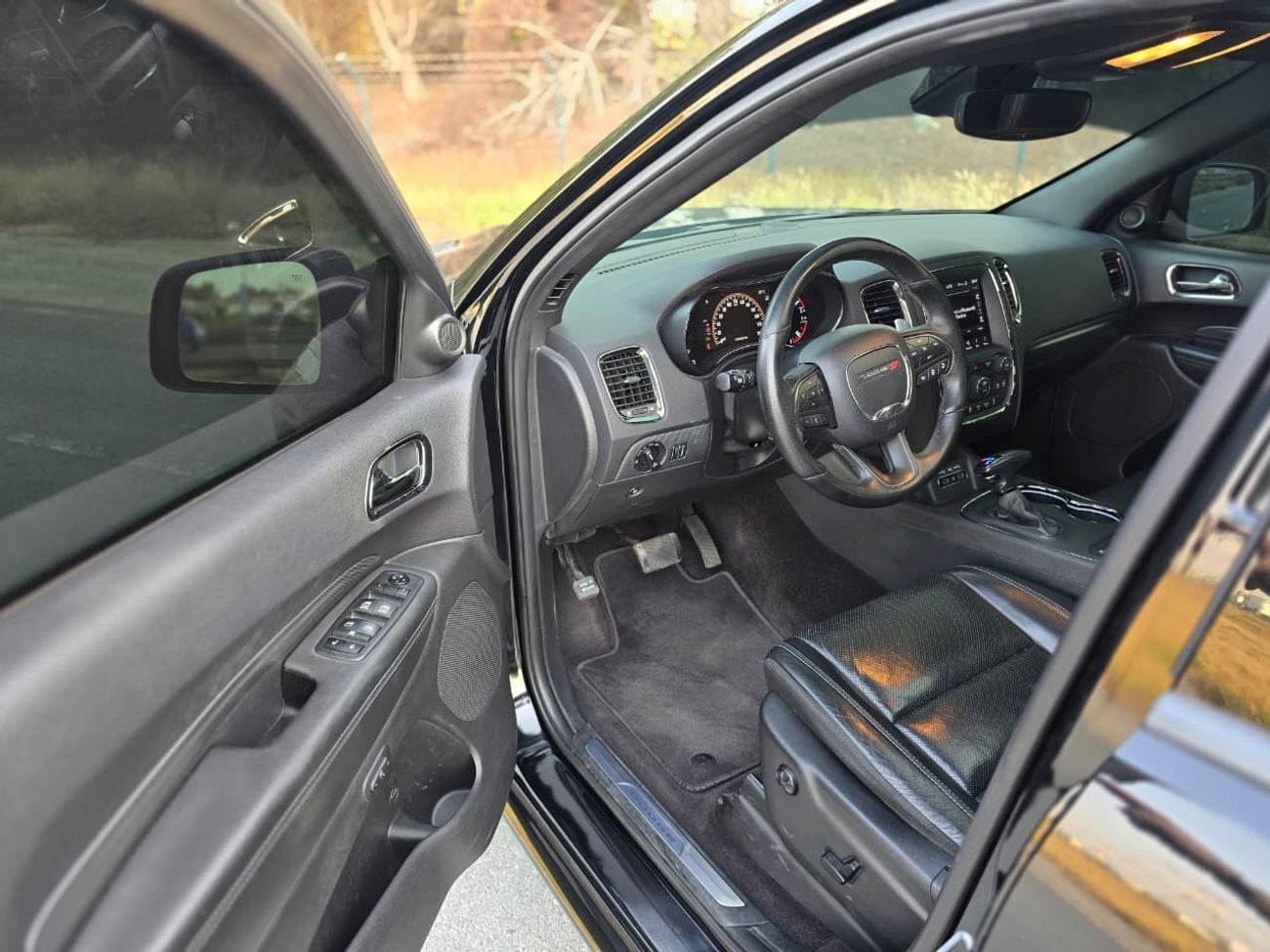 Dodge Durango R/T Dodge Durango R/T 2019 | GCC Specs | V8 Hemi | Orginal paint | Accident free | Perfect condition