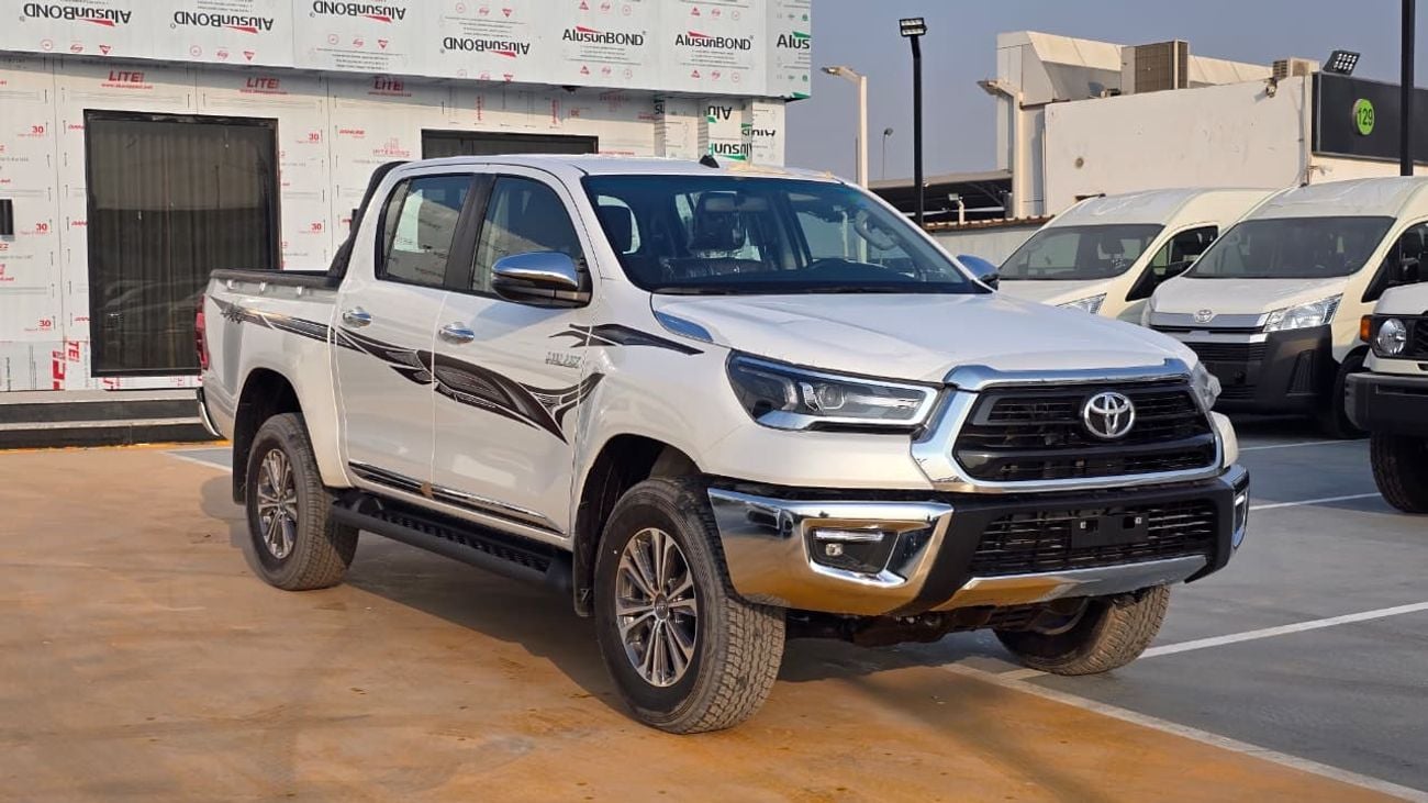تويوتا هيلوكس S GLX 2.7L AWD M/T