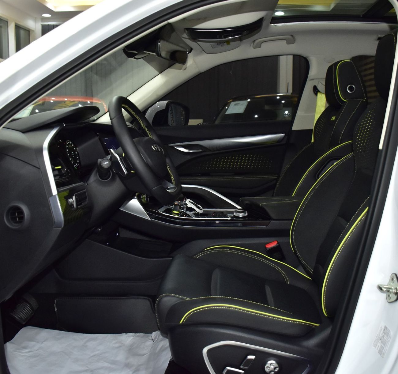 Geely Tugella EXCELLENT DEAL for our Geely Tugella ( 2024 Model ) in White Color GCC Specs