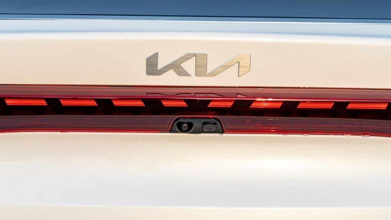 Kia K5 2025 | KIA K5 A/T 1.5T PREMIUM [ EXPORT ONLY ]