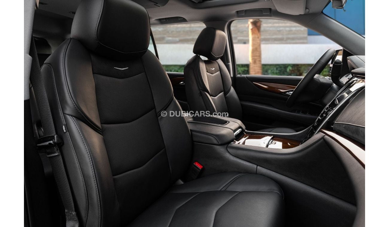 Cadillac Escalade | 3,721 P.M  | 0% Downpayment | Excellent Condition!