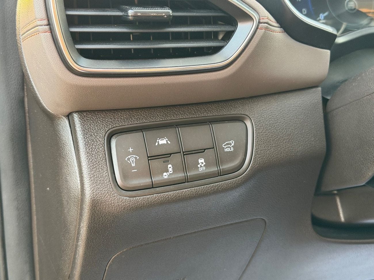 Hyundai Santa Fe LIMITED (NON GCC) 2020 HYUNDAI SANTAFE LIMITED PANORAMIC ROOF 360CAMERA FULL OPTIONS IMPORTED FROM U