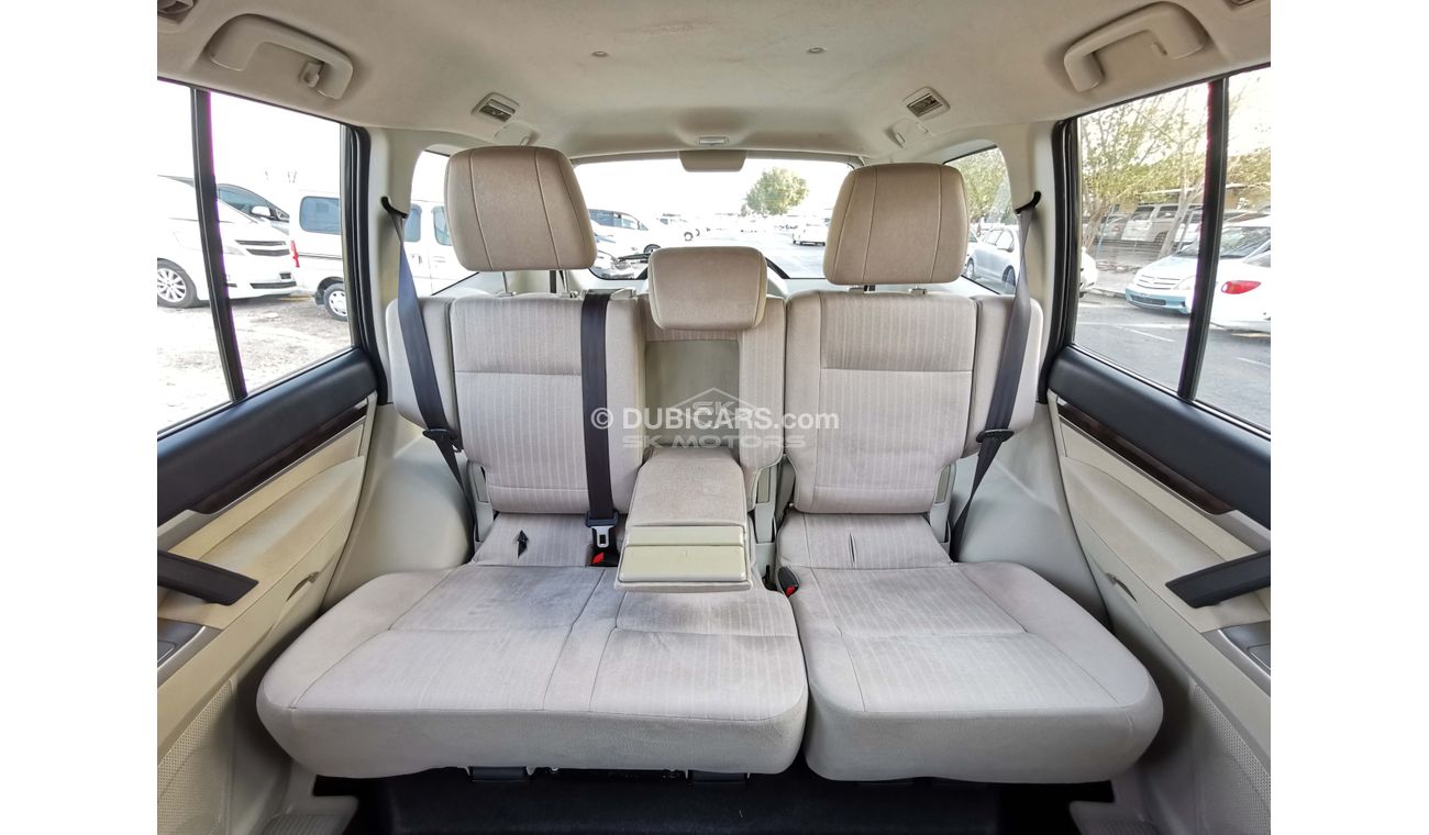 Mitsubishi Pajero 3.5L, 16" Rims, Rear Parking Sensor, Front & Rear A/C, Fabric Seats, CD Player, AUX-USB (LOT # 849)