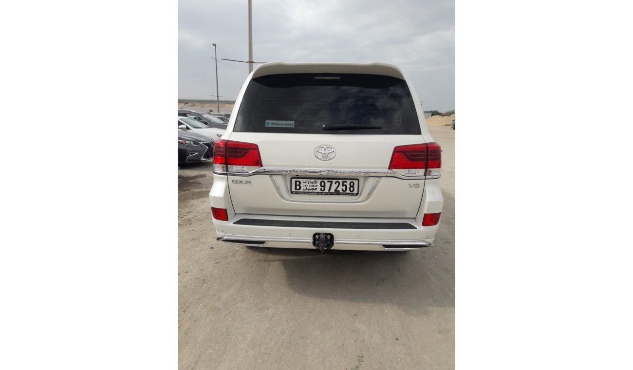 Toyota Land Cruiser 2018 For urgent SALE