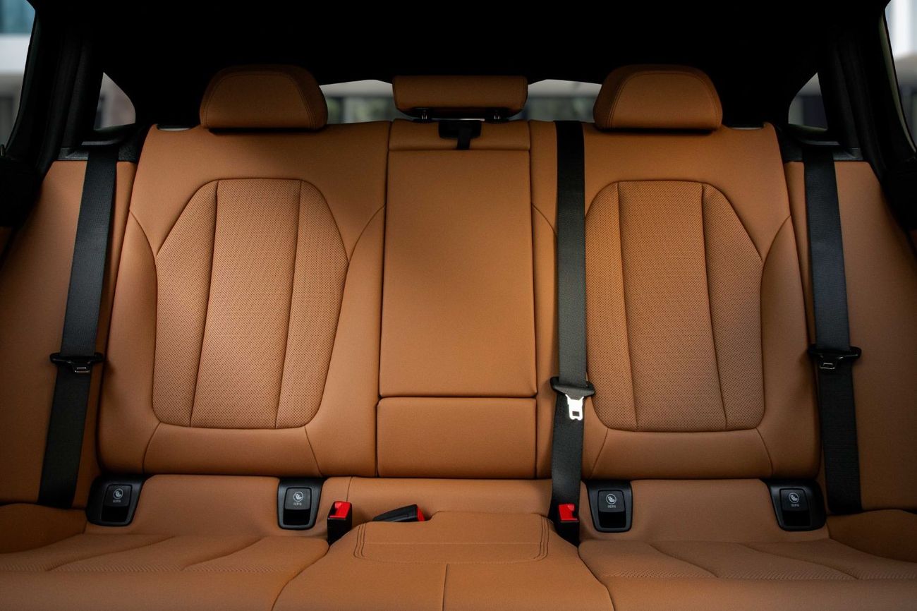 BMW X4 30i | 4,994 P.M  | 0% Downpayment | Agency Warranty!