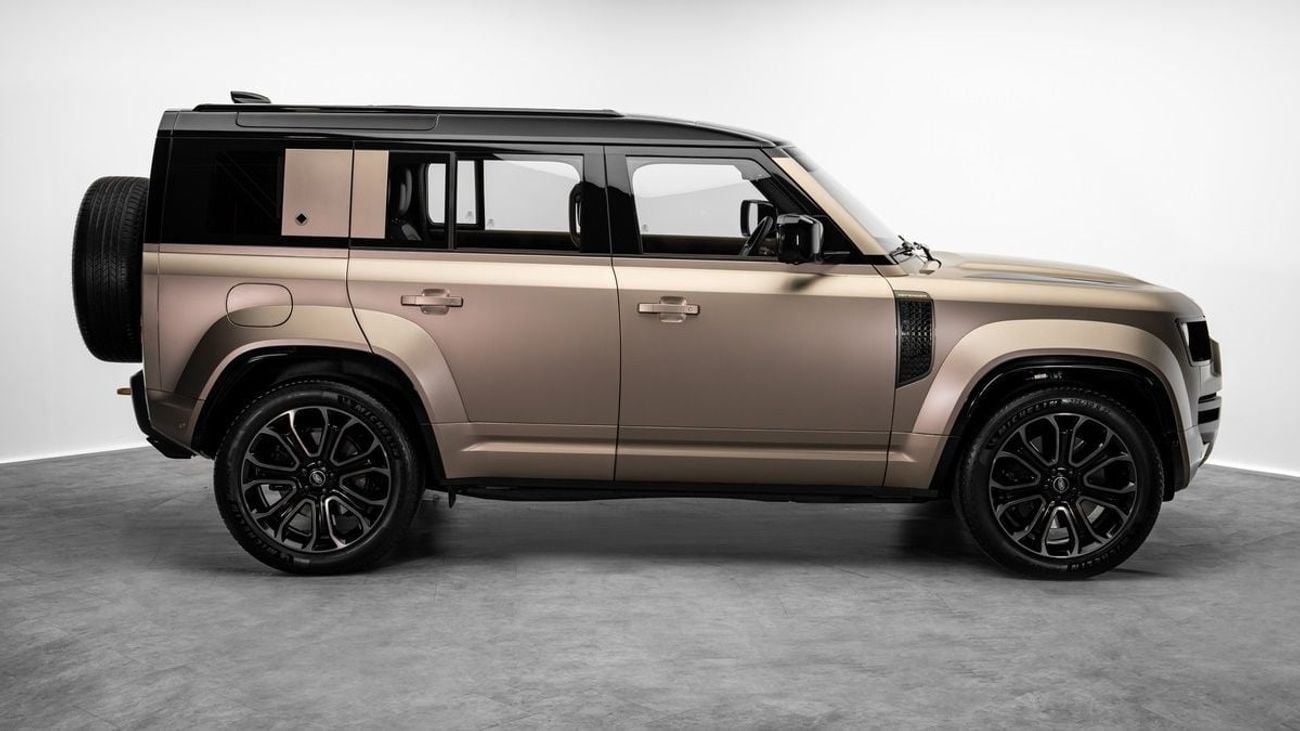 لاند روفر ديفندر OCTA - 2025 - Euro Specs - Under Warranty