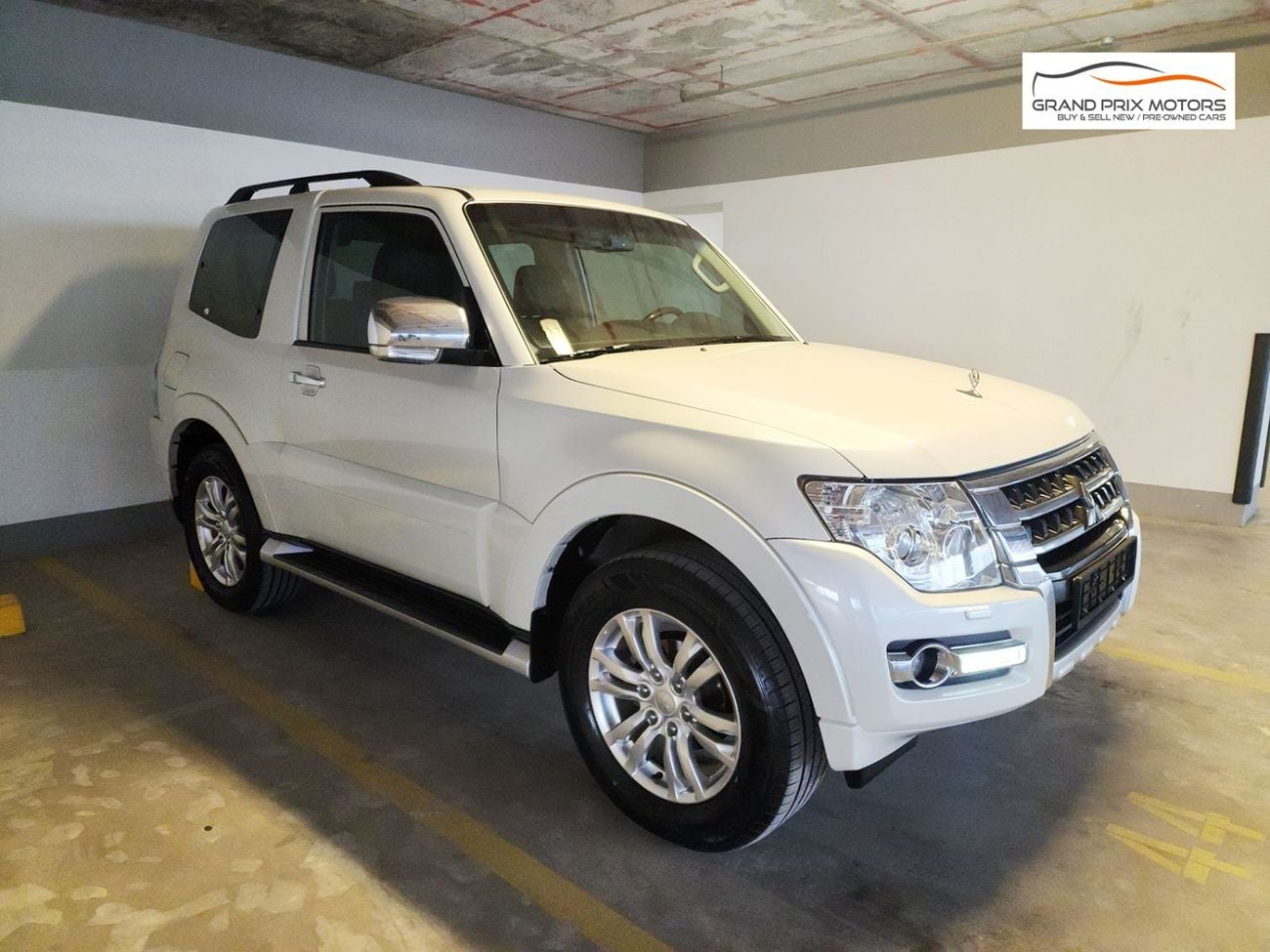 Mitsubishi Pajero GLS HIGHLINE V6 3.8 3 Door