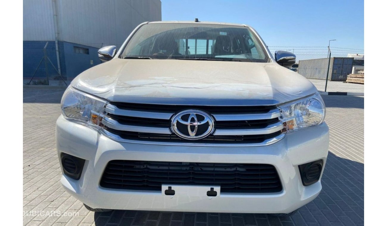 Toyota Hilux 22YM HILUX DC 2.4L 4x4 AT With Power windows