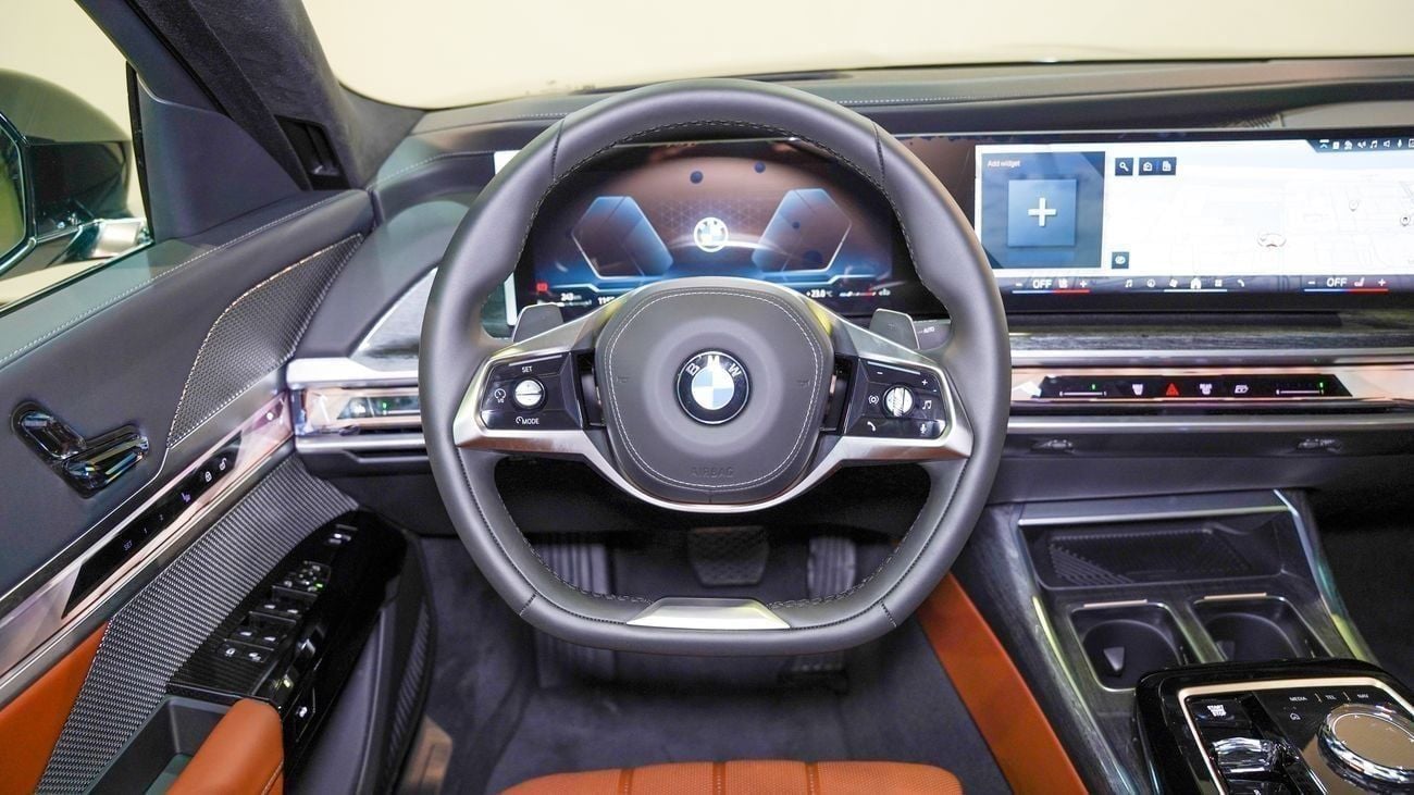 BMW 740i