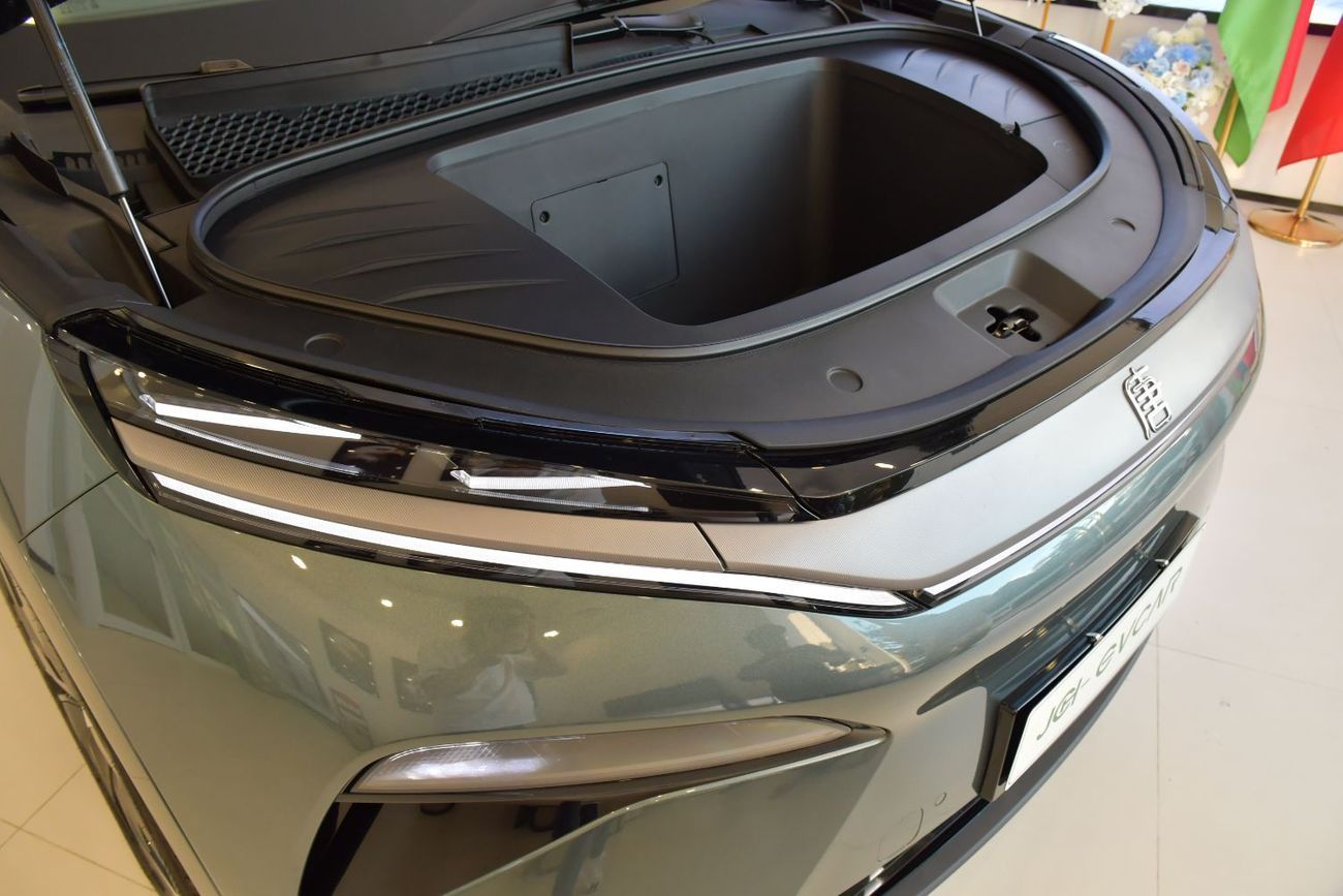 بي واي دي تانغ ل 600KM Four-wheel Drive LiDAR Flagship Model