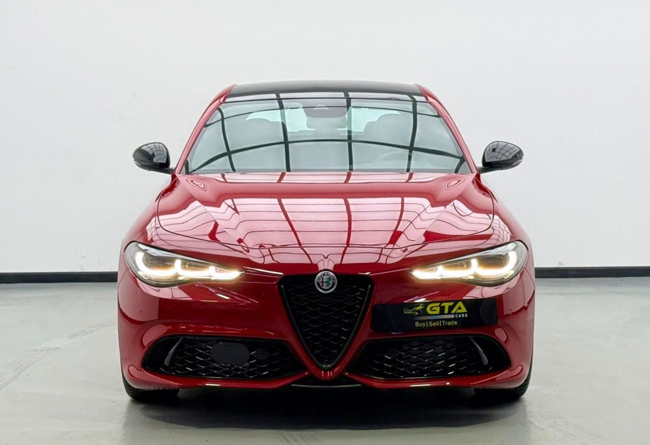 Alfa Romeo Giulia VELOCE 2024 Alfa Romeo Giulia Veloce Q2, 2031 Alfa Warranty + Service Pack, Full Alfa Service History, GCC