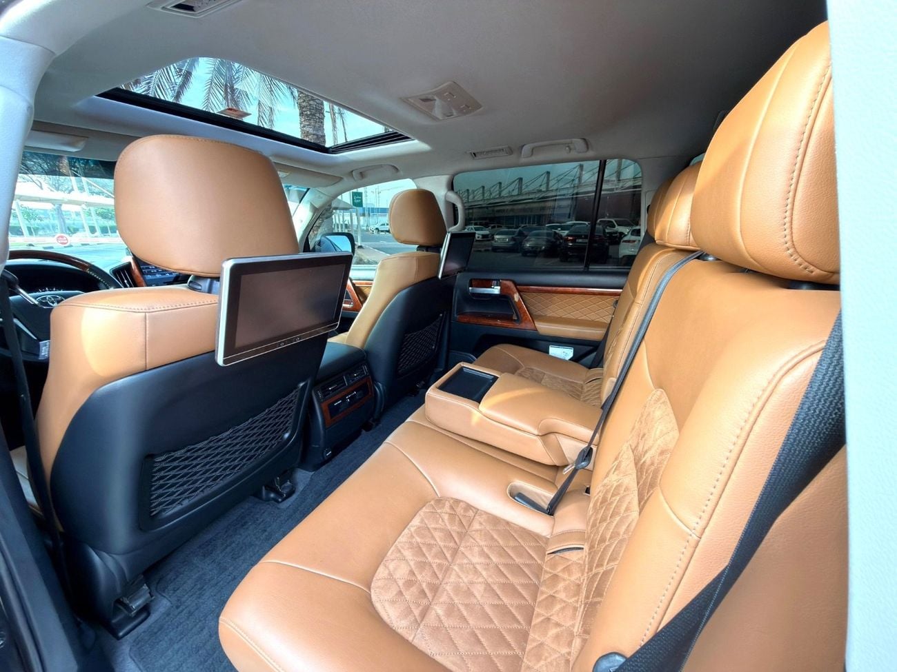 تويوتا لاند كروزر 