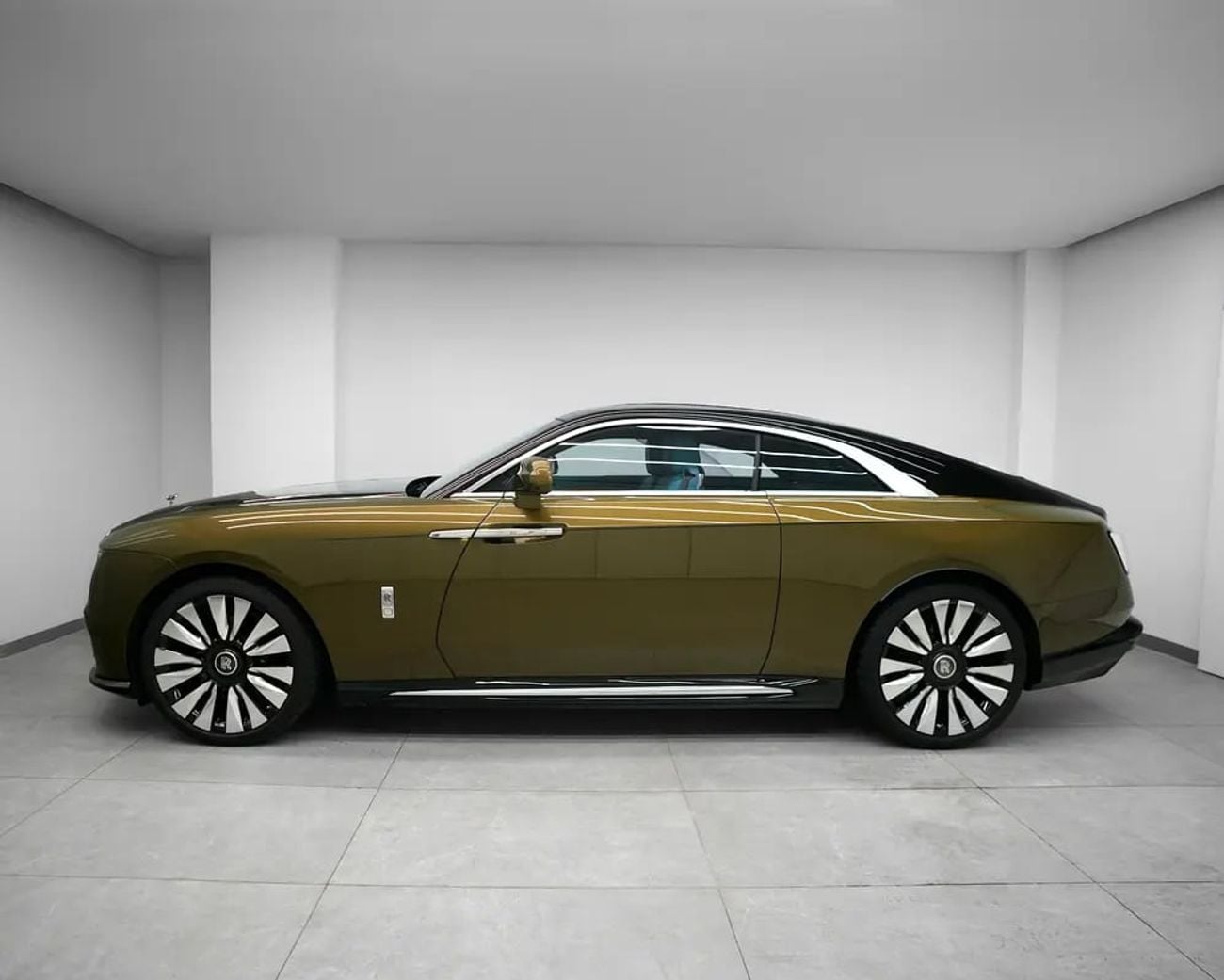 Rolls-Royce Spectre Certified Pre-Owned | Warranty Service