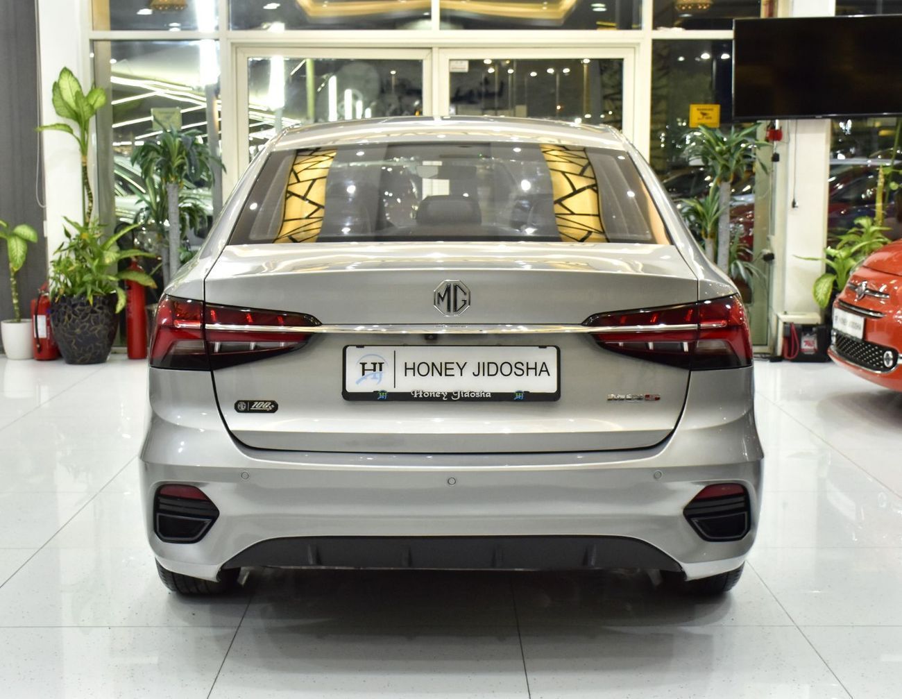 MG 5 LUX EXCELLENT DEAL for our MG 5 ( 2025 Model ) in Silver Color GCC Specs