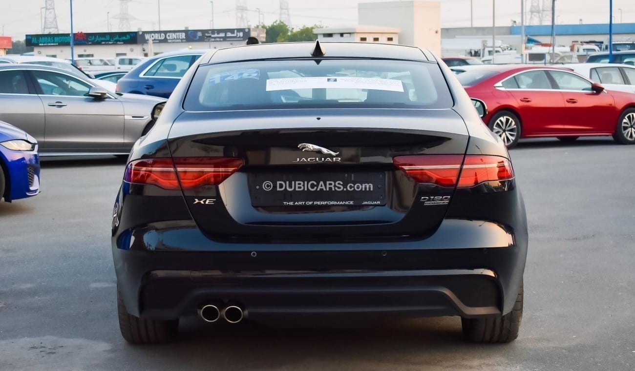 Jaguar XE D180 AWD