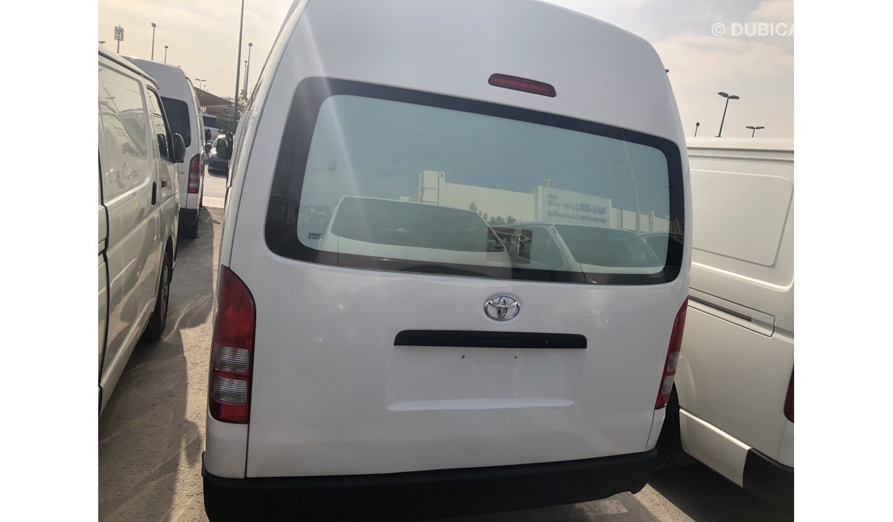 Toyota Hiace Toyota Hiace Highroof chiller van 2016. Excellent condition