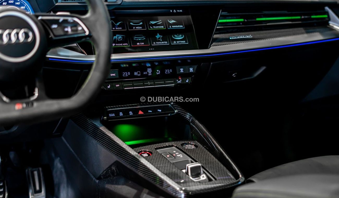 Audi RS3 TFSI quattro 2022 Audi RS3, Audi Warranty + Service Contract, Carbon Pack, Low Kms, GCC