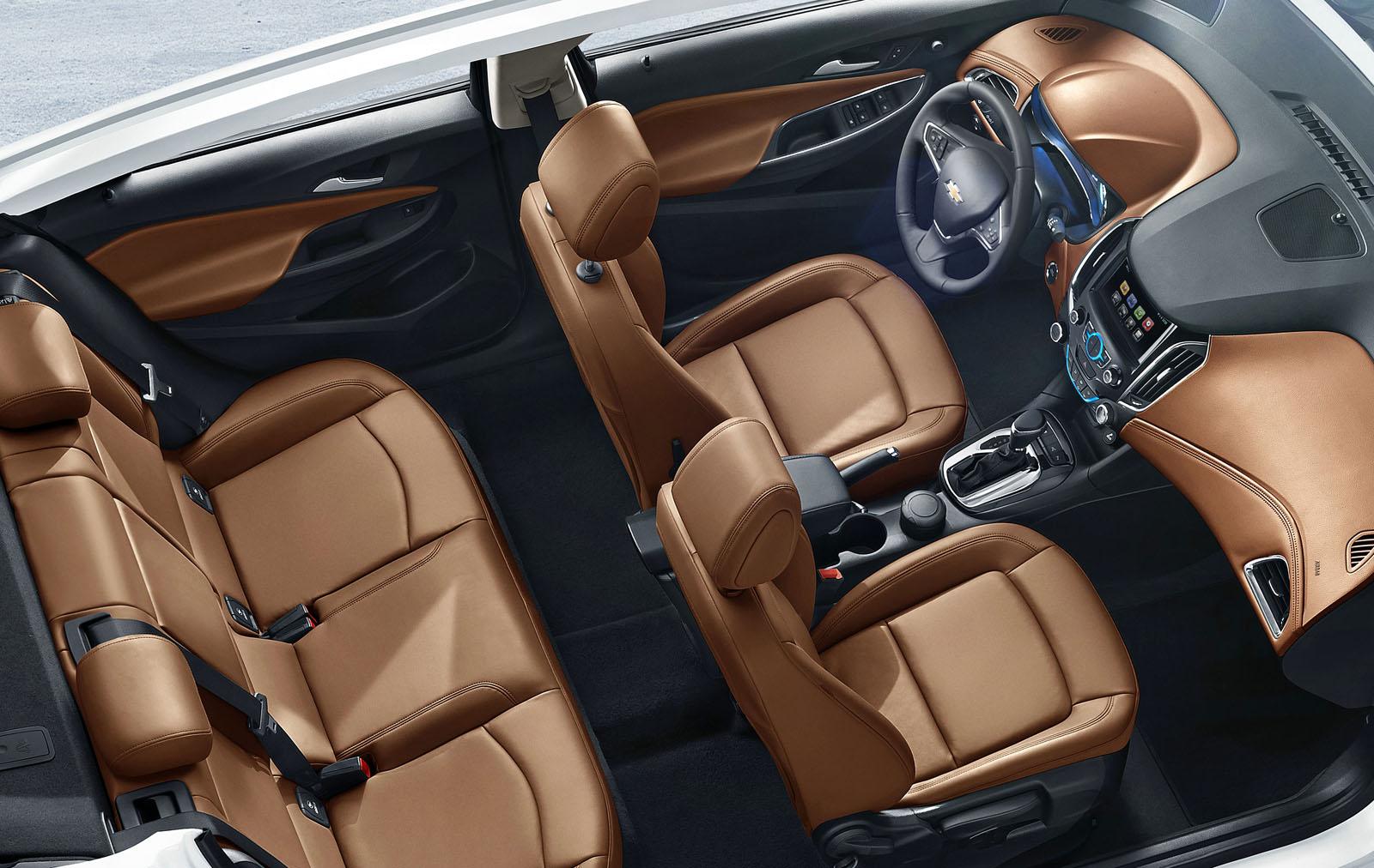 Chevrolet Cruze interior - Seats