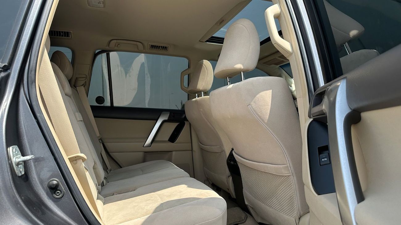 Toyota Prado GXR 4.0L 4WD V6 Low Mileage GCC in Perfect Condition