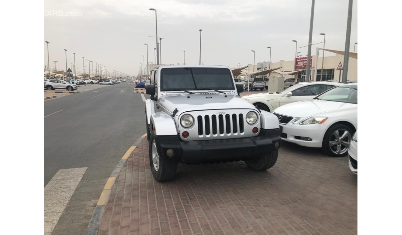 Used Jeep Wrangler model 2008 GCC car prefect condition full option low mileage  2008 for sale in Sharjah - 317847