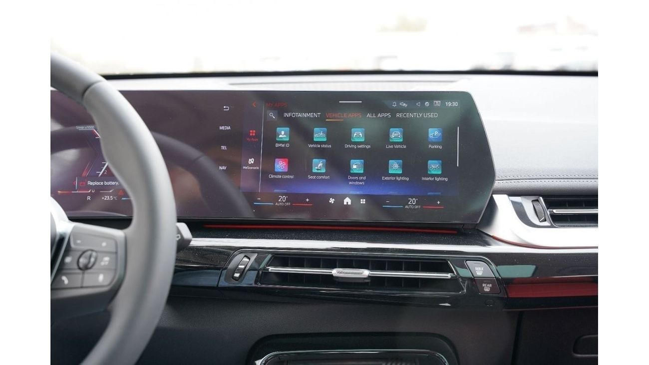 BMW X1 2024 BMW X1 SDRIVE20i Night Packeg Black 1.5L 0KM