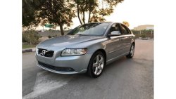 فولفو S40 VOLVO S40 2012 GCC PERFECT CONDITION