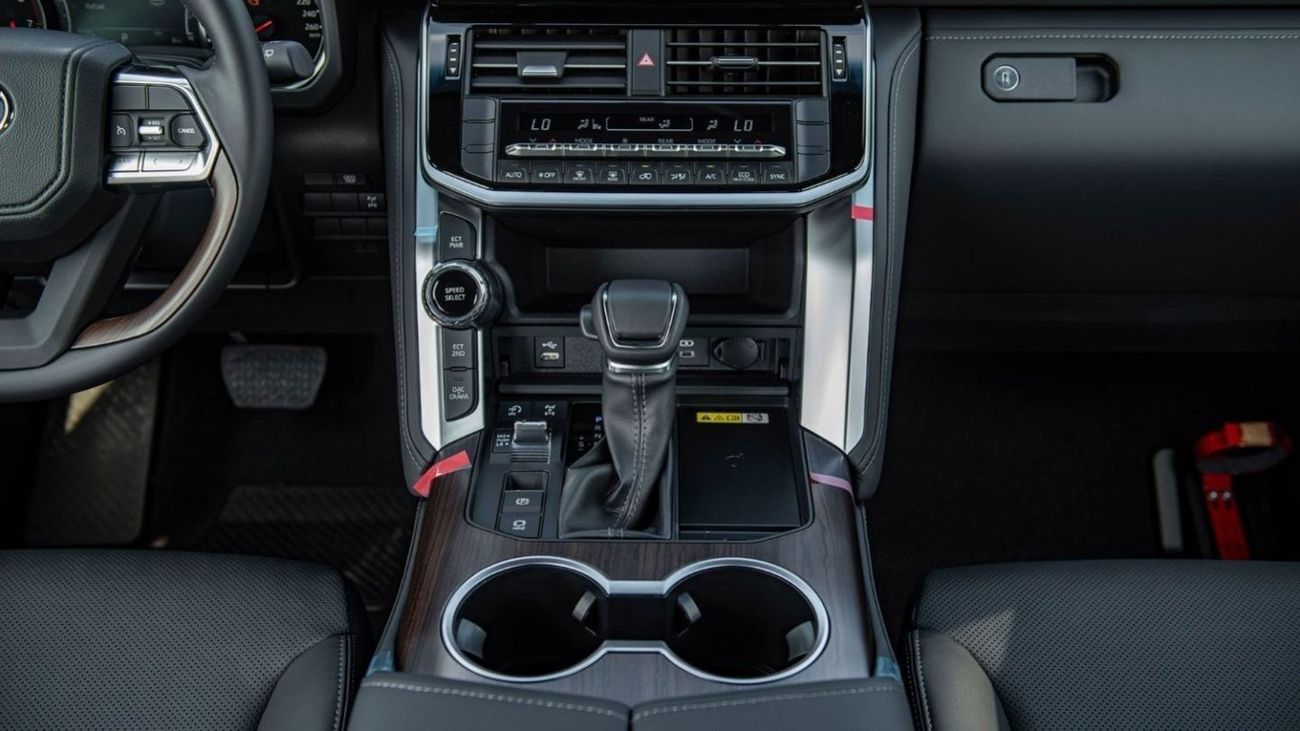 Toyota Land Cruiser LAND CRUISER VX 4.0L V6 PETROL