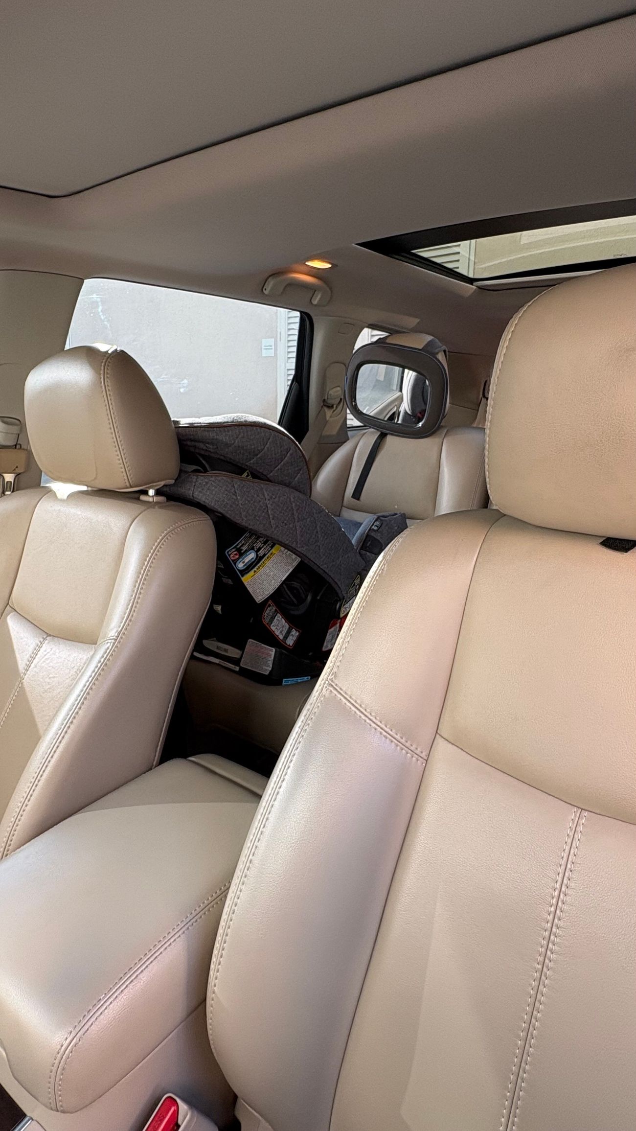 نيسان باثفايندر SV