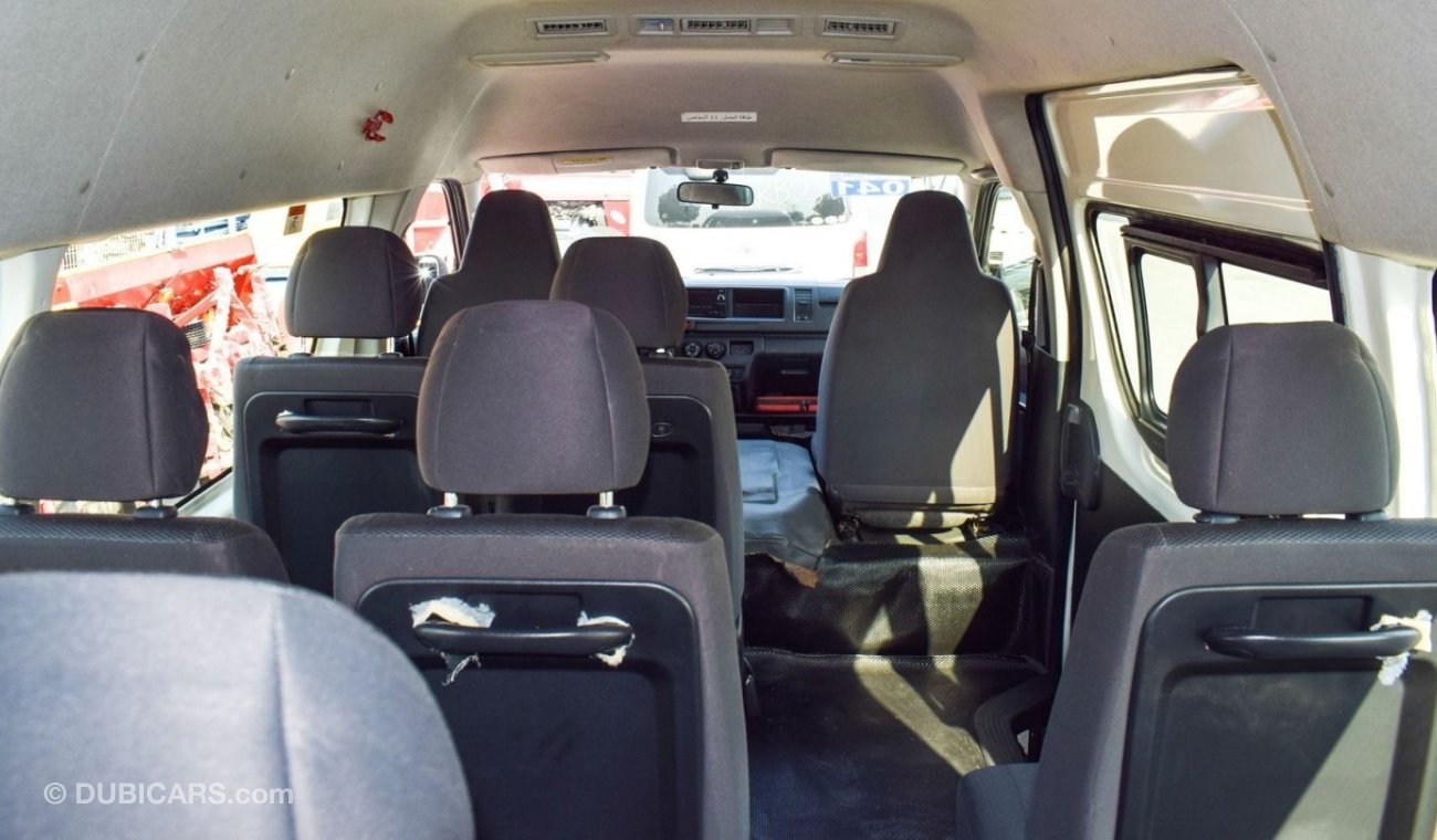 Toyota Hiace GL Full option 15 seats clean car