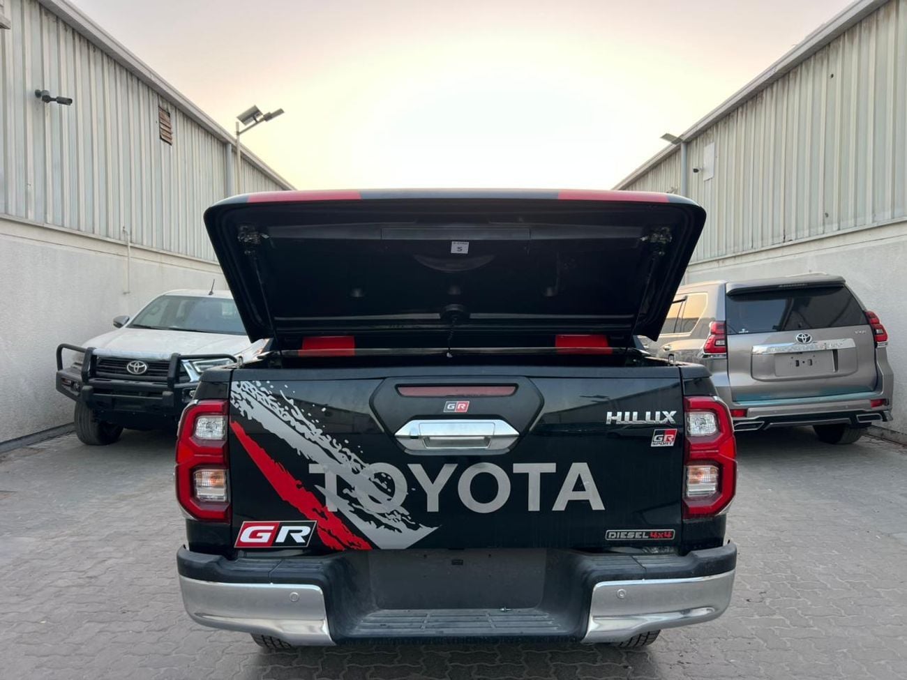 Toyota Hilux GR SPORT TOYOTA HILUX 2.4L DIESEL 4X4 FULL OPTION MY 2026