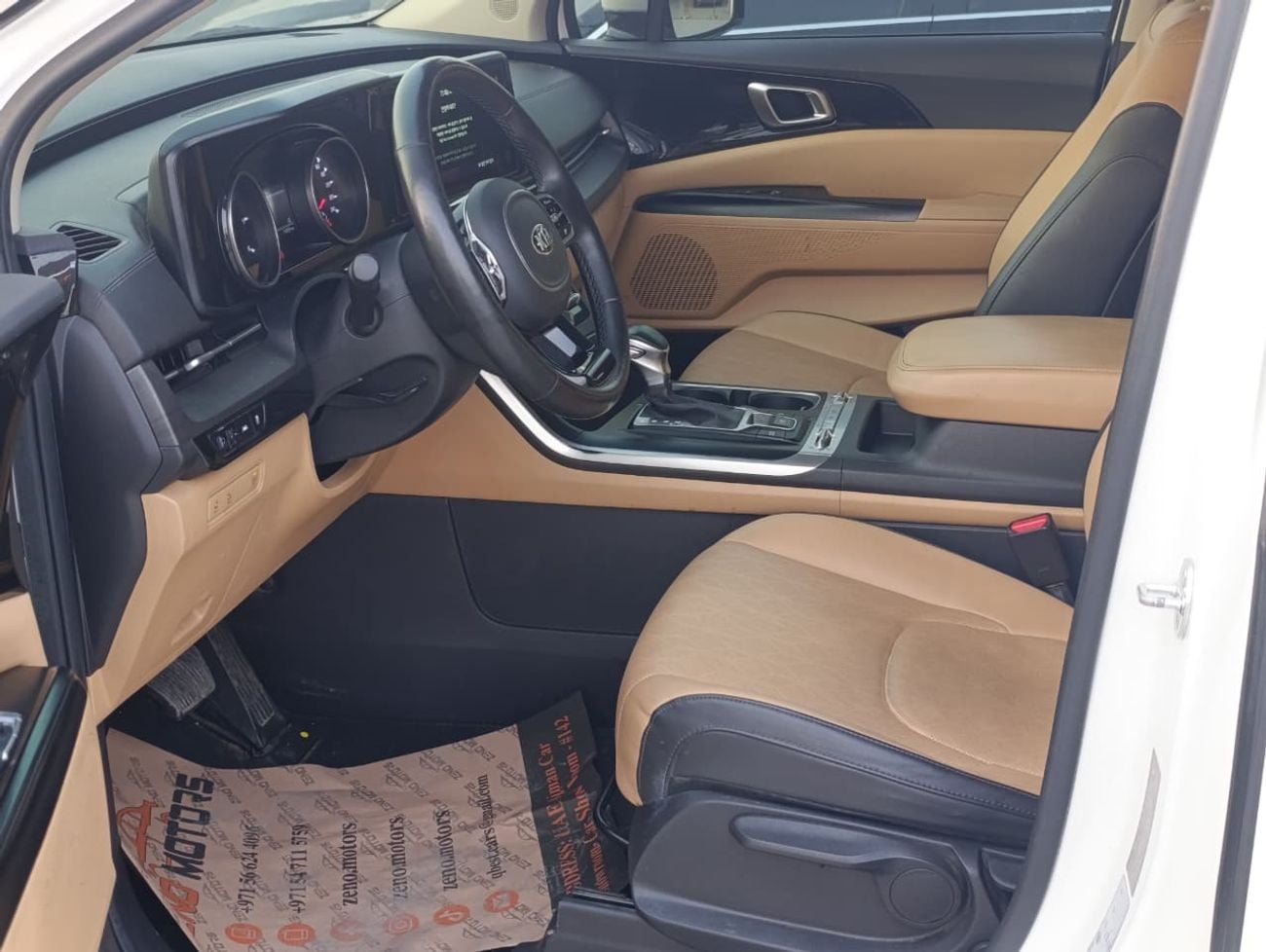 Kia Carnival STD (NON GCC)
