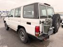Toyota Land Cruiser 70 LC76 STD
