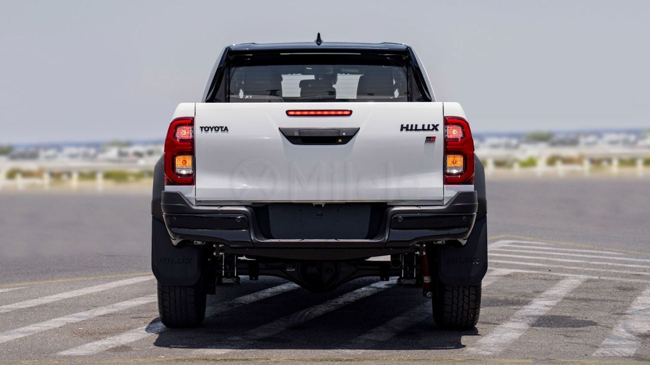 Toyota Hilux GR SPORT